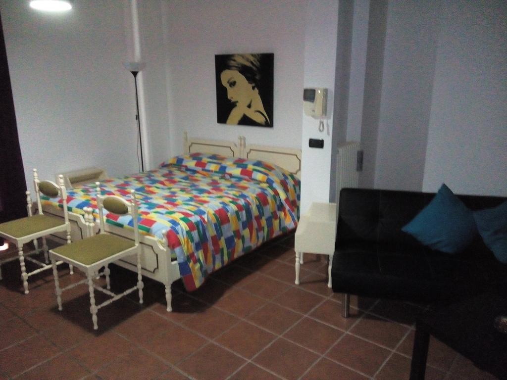 コンヴェルサーノ Dimora Donna Clara Bed & Breakfast 部屋 写真