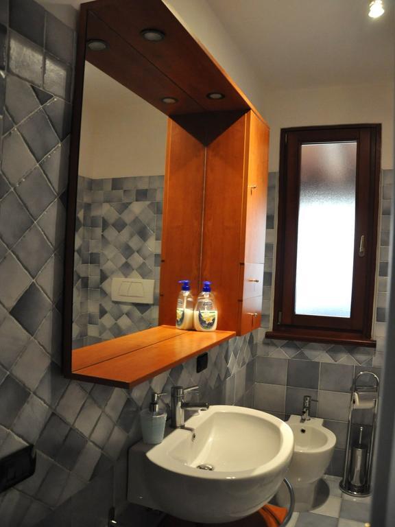 コンヴェルサーノ Dimora Donna Clara Bed & Breakfast 部屋 写真