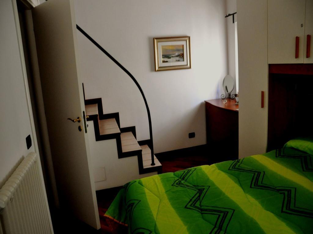 コンヴェルサーノ Dimora Donna Clara Bed & Breakfast 部屋 写真